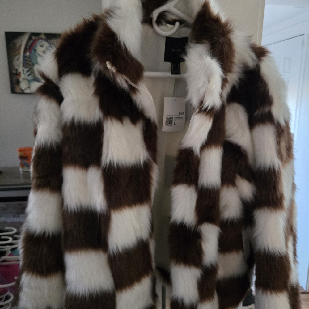 Forever 21 Brown and White Teddy Jacket Faux Fur Checker Race Jacket